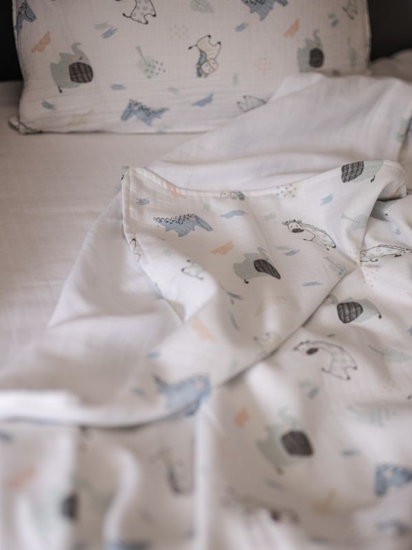 Liberina posteljina od pamučnog muslina - pokrivač i jastučnica - Životinjice