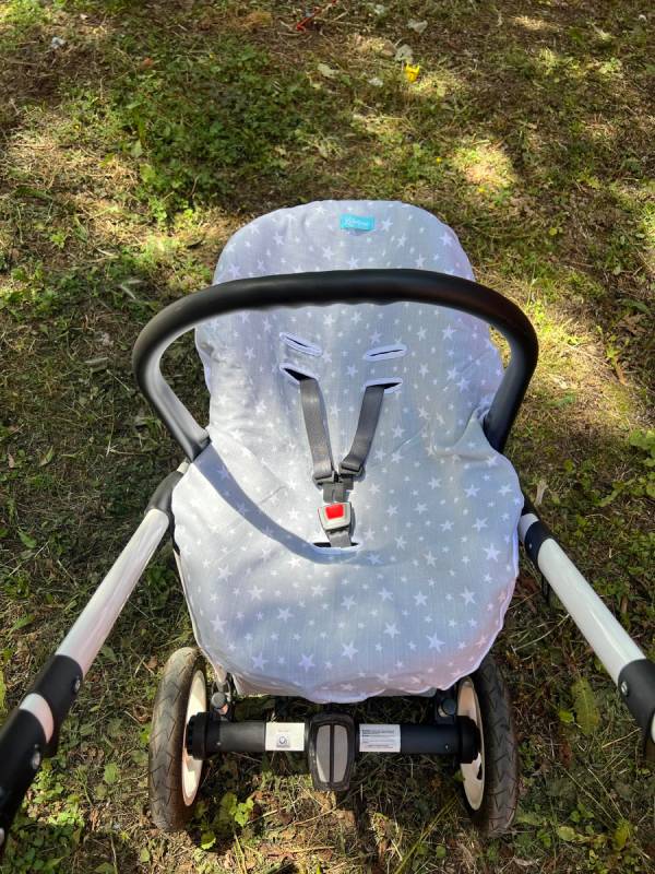 Liberina presvlaka za kolica - bebi auto sedište od pamučnog muslina - Zvezdice