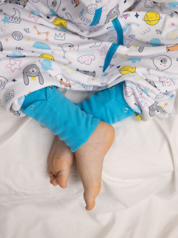 Liberina vreća za spavanje sa nogavicama - dva sloja pamuka - dugi rukavi koji se skidaju - dodatak za stopala - Planete tirkizne