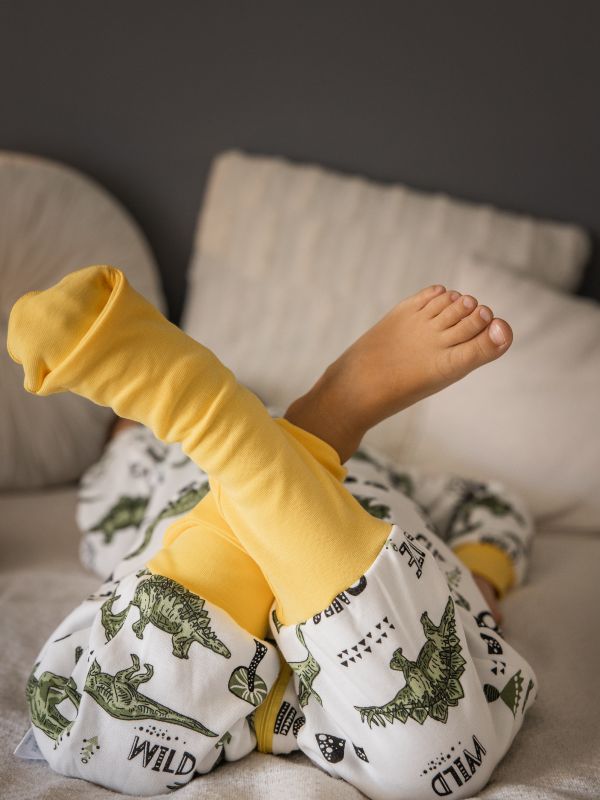 Liberina vreća za spavanje sa nogavicama - dva sloja pamuka - dugi rukavi koji se skidaju - dodatak za stopala - Dinosaurusi žuti