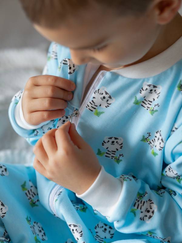 Vreća za spavanje sa nogavicama - dva sloja pamuka - skidajući rukavi - dodatak za stopala - Tigrići - 1.0 TOG