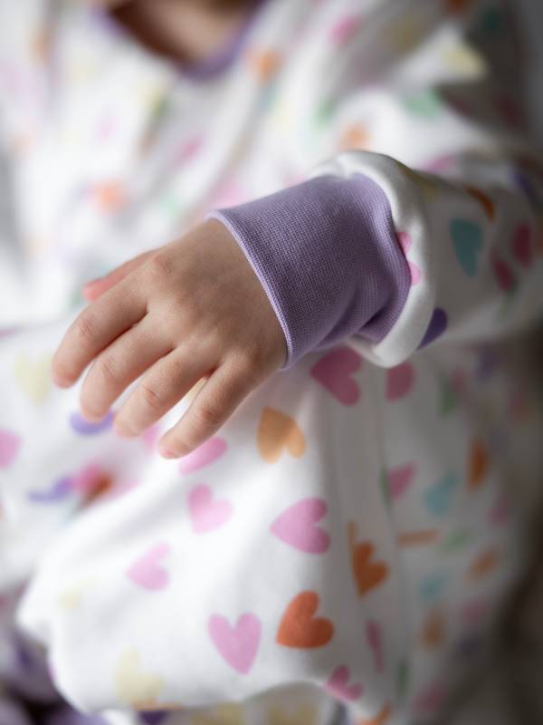 Vreća za spavanje sa nogavicama - dva sloja pamuka - skidajući rukavi - dodatak za stopala - Srca - 1.0 TOG